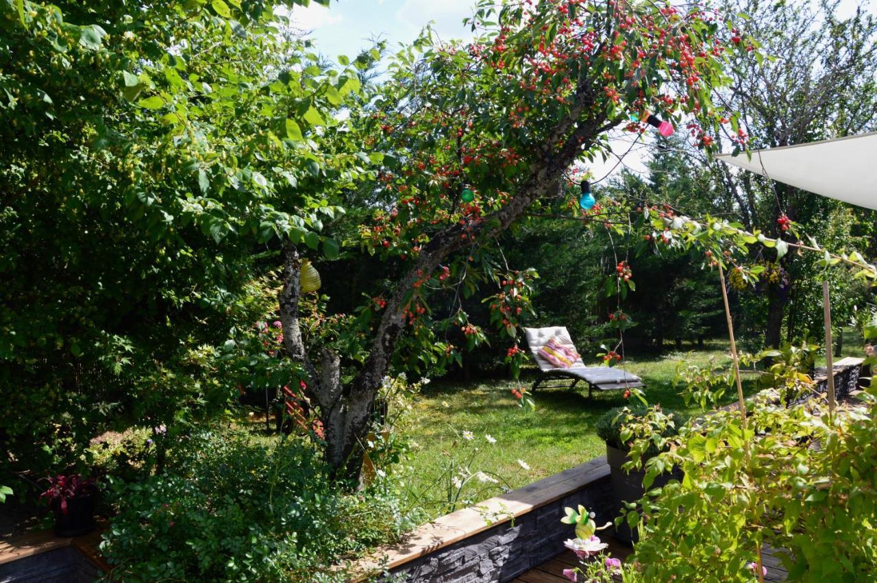 Particulier Apartment Menetreux-le-Pitois Bagian luar foto